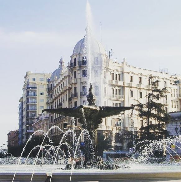001.1 Foggia - Fontana del Sele e Palazzo dell'Acquedotto